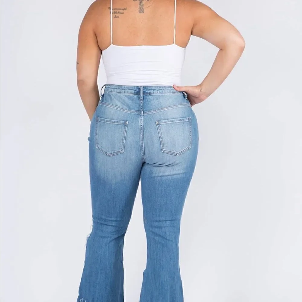 Plus Size Distressed Jeans- NWT